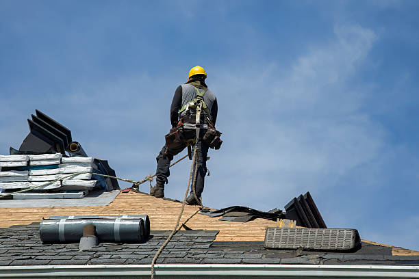 Professional Gutter Installation technician working in Floral City, FL